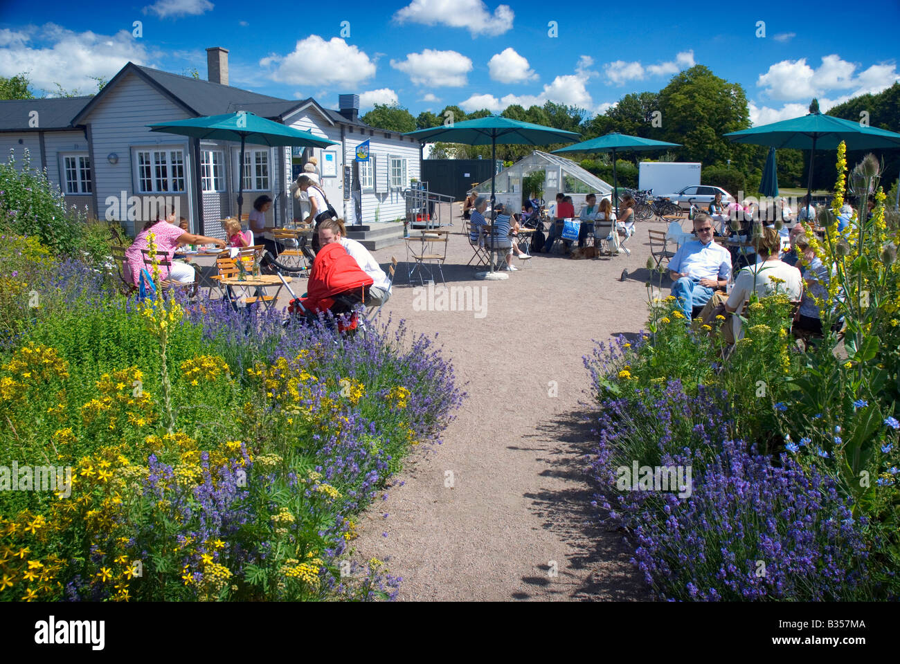 The Outdoor Cafe In Slottstradgarden Organic Garden The Castle