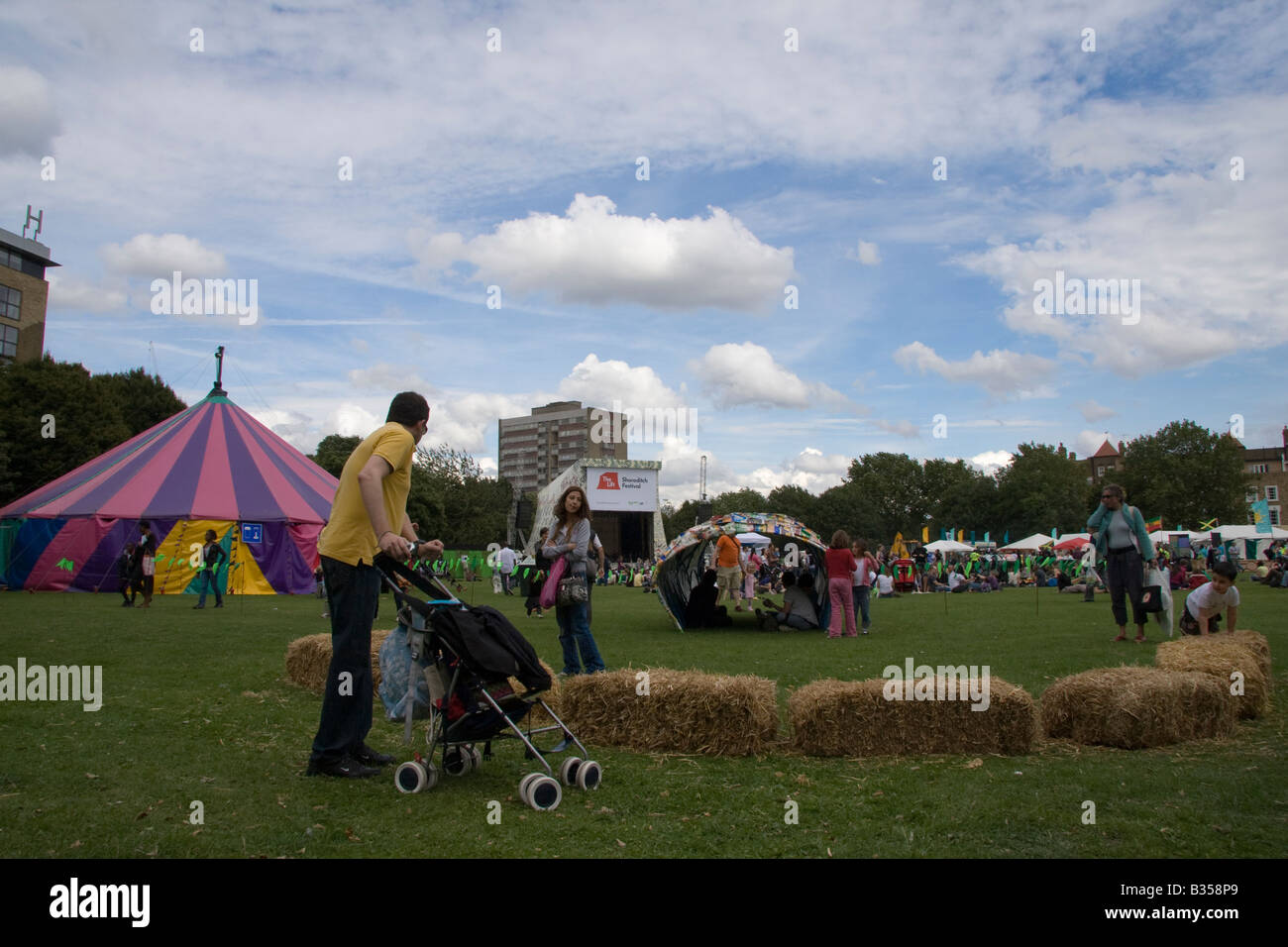 Shoreditch festival in Shoreditch park Hoxton London England Stock