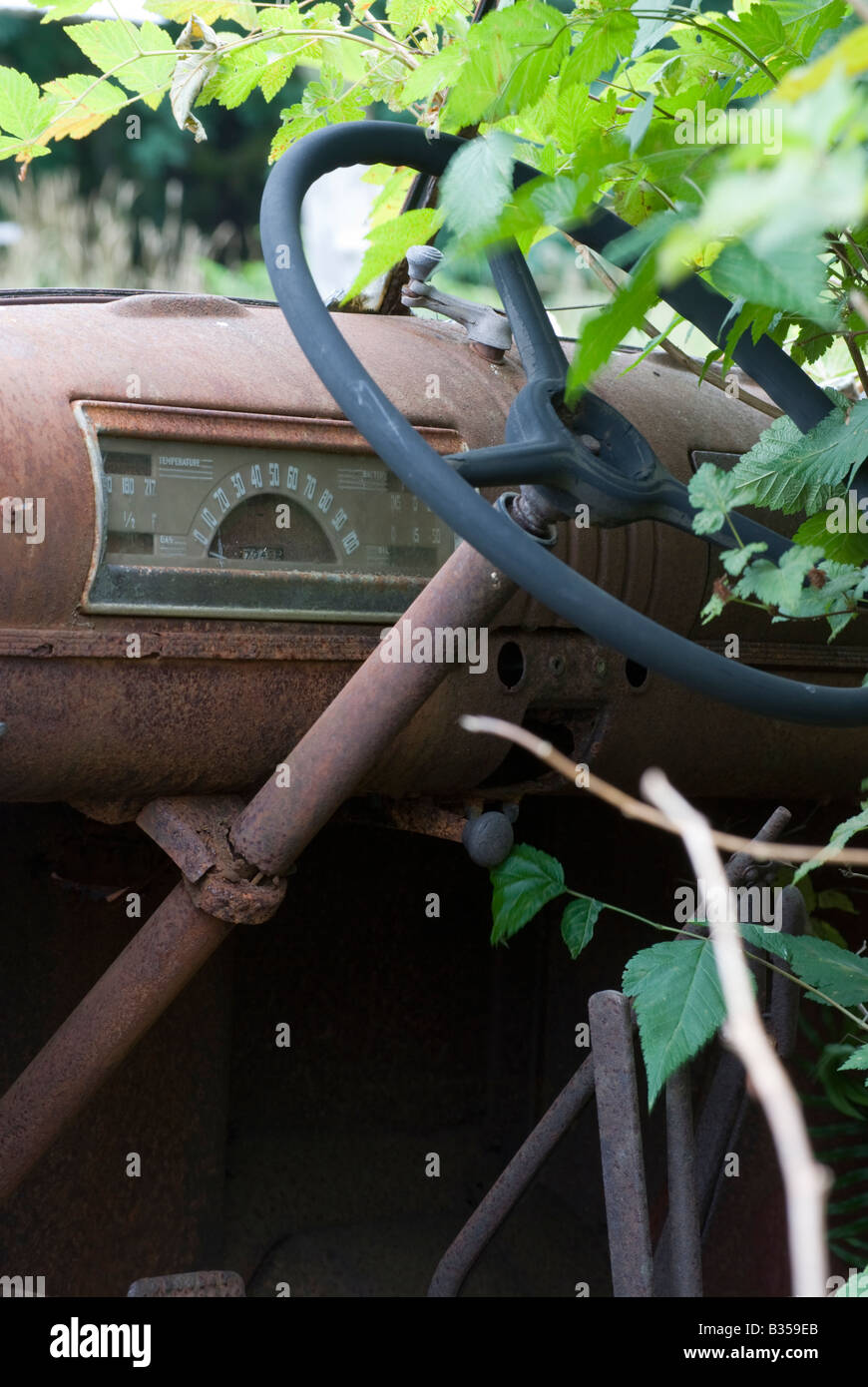 Abandoned car park hi-res stock photography and images - Alamy