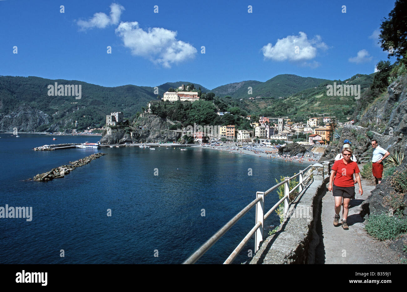 Sentiero l hi-res stock photography and images - Alamy