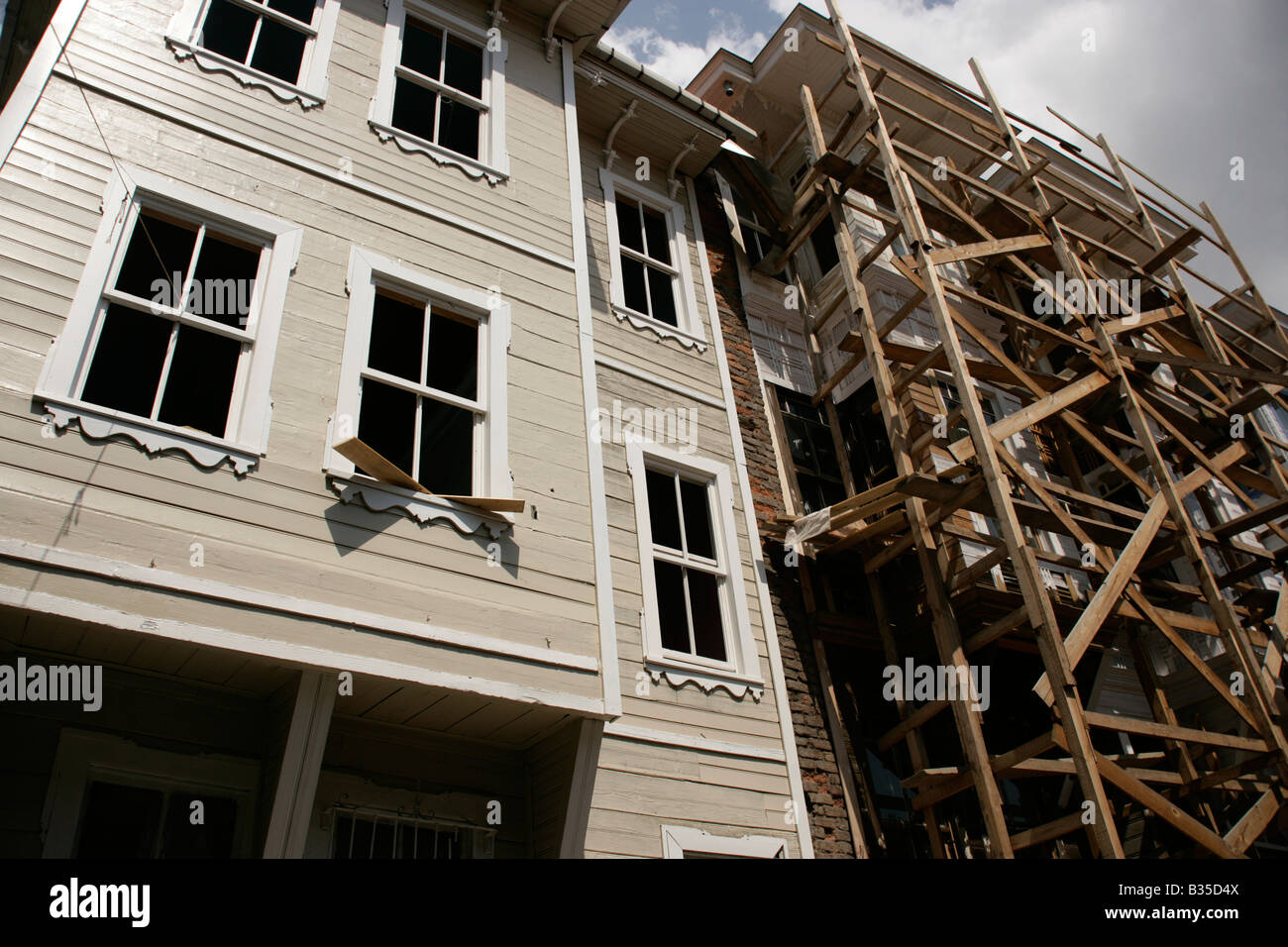 Restored Ottoman wooden house with scaffolding and restoration in the Suleymaniye district, Istanbul, Turkey Stock Photo