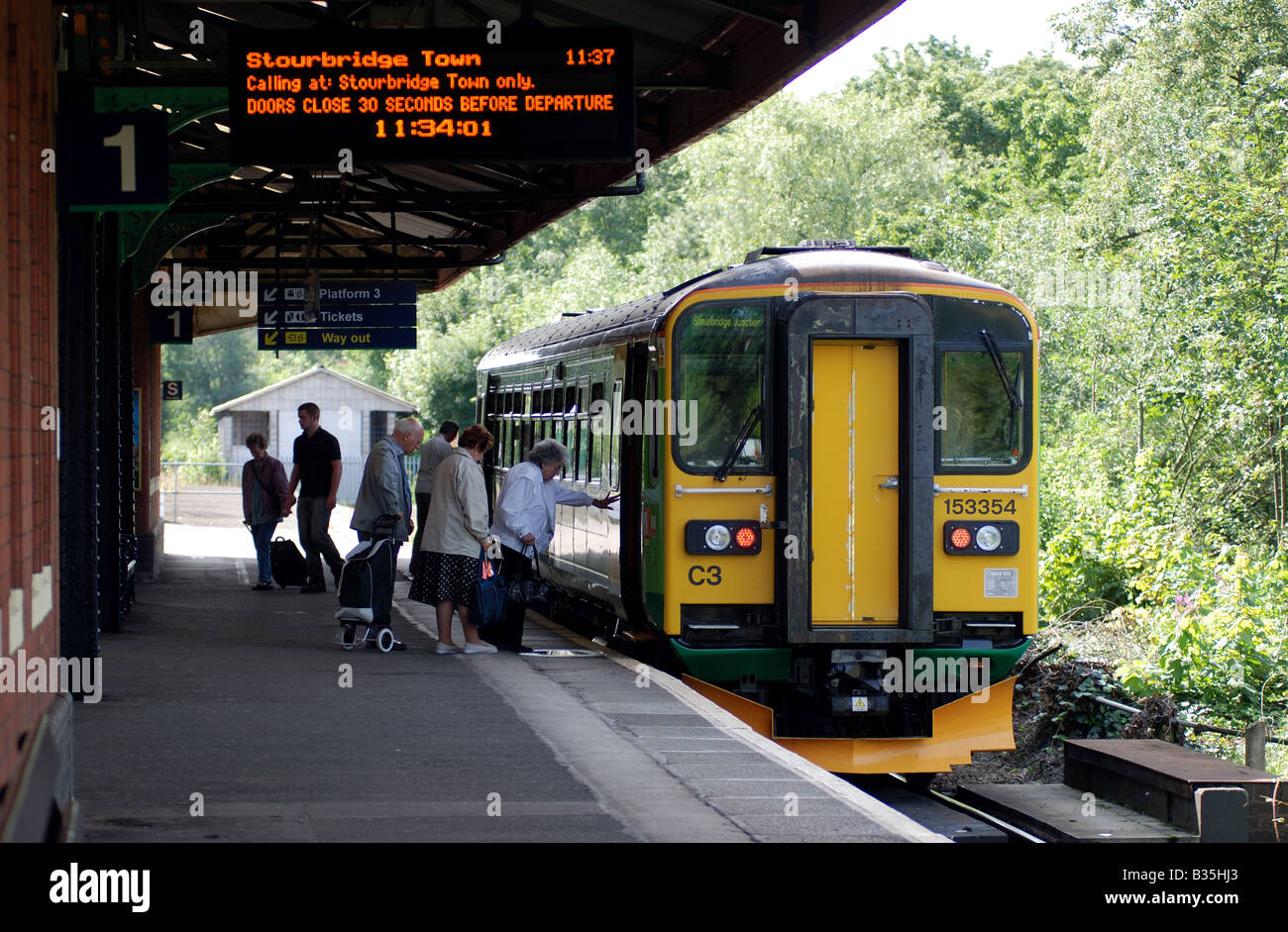 Train for Stourbridge Town at Stourbridge Junction station, West Midlands, England, UK Stock Photo