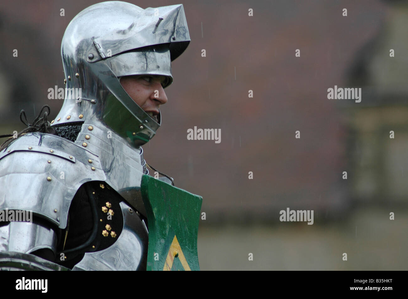 Knight helmet hires stock photography and images Alamy