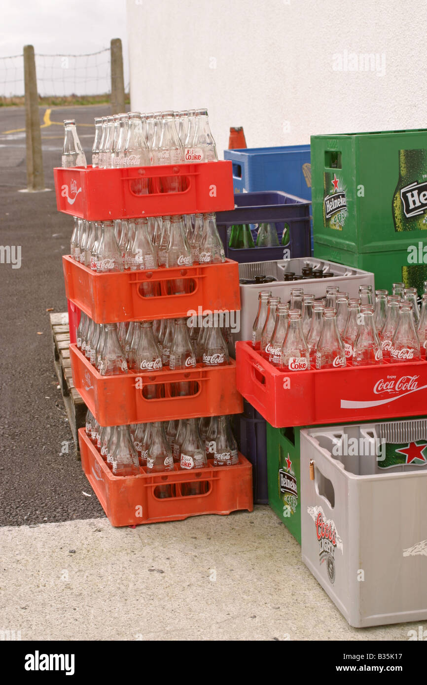 Bottle return hires stock photography and images Alamy