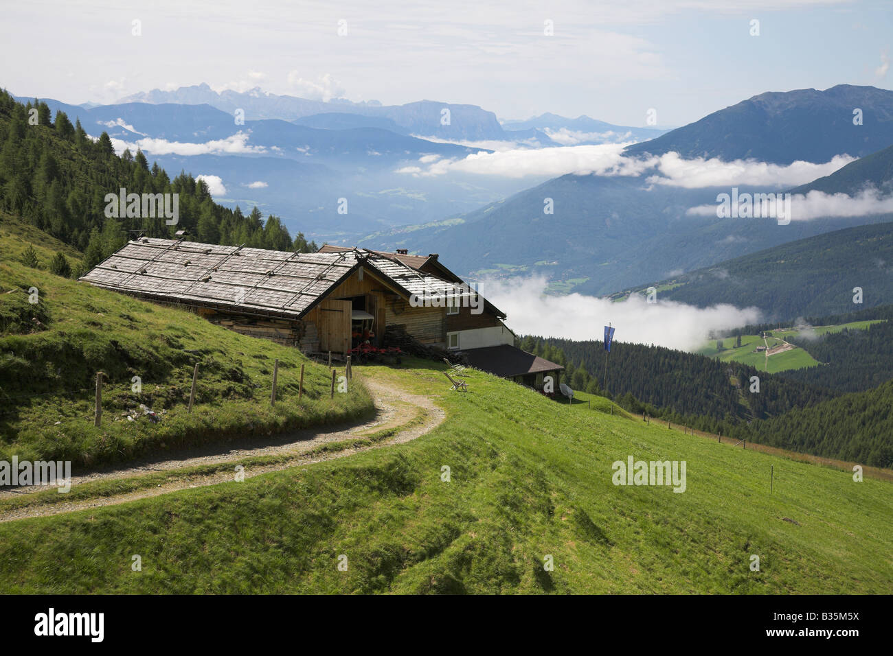 Green valley in high hi-res stock photography and images - Alamy