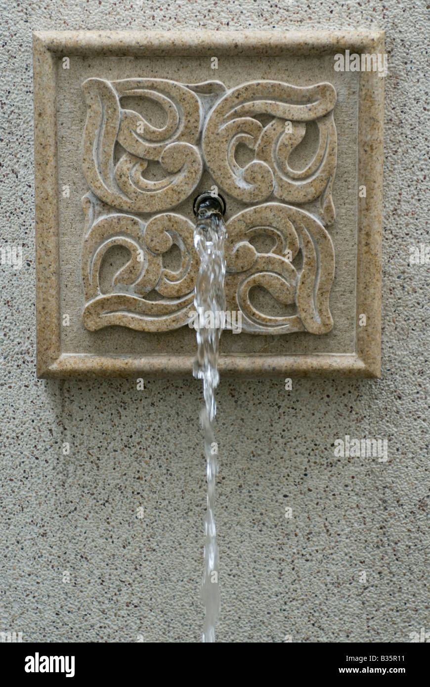 Top more than 77 decorative wall fountain spouts latest seven.edu.vn