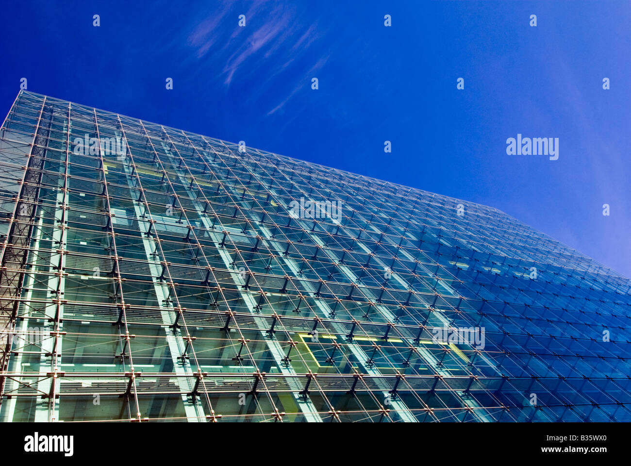 Glass frontage of Civil Justice Centre, Manchester, UK Stock Photo