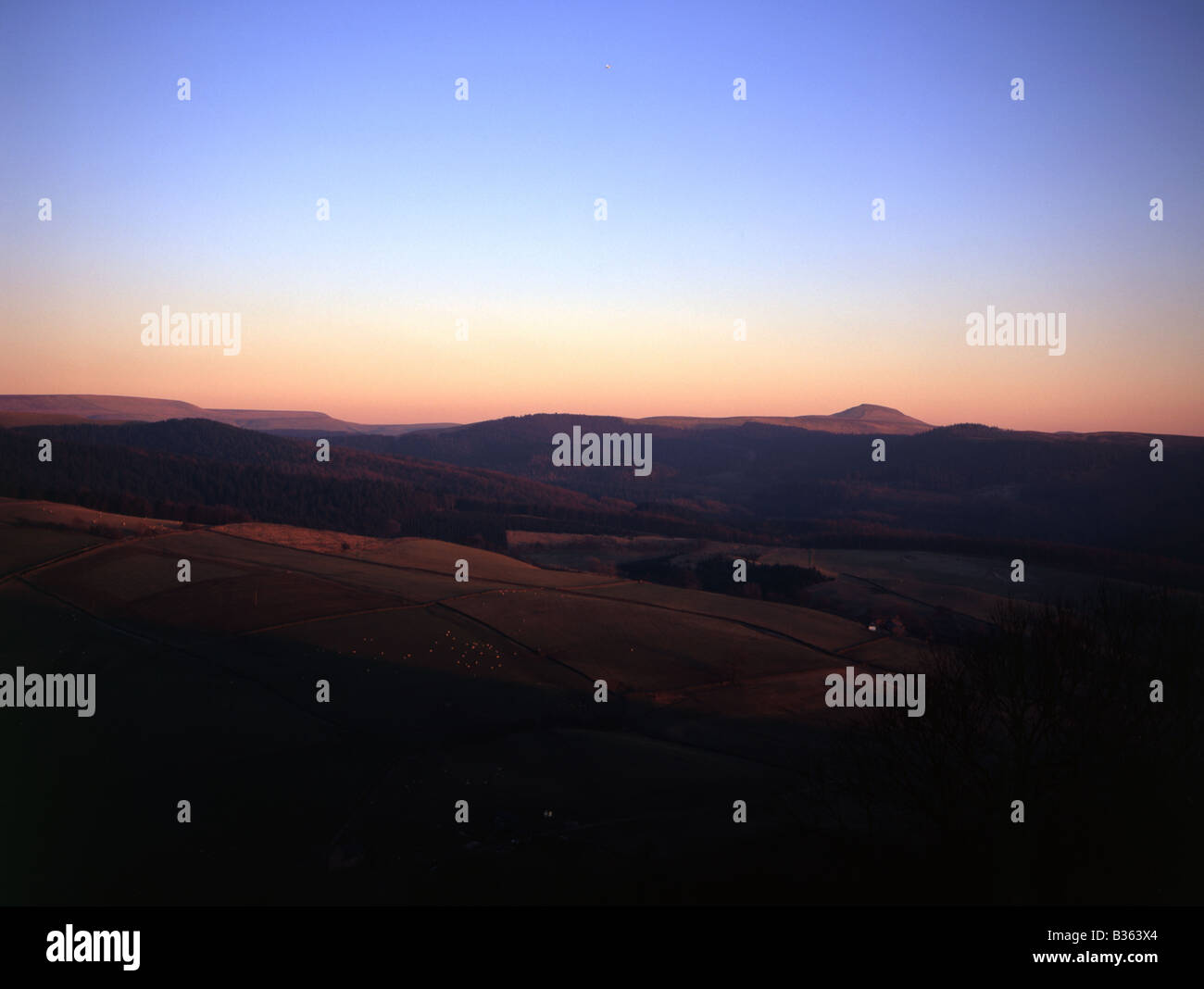 Winter evening Tegg's Nose Country Park,  Shutlingsloe on the horizon, Macclesfield Cheshire, England Stock Photo