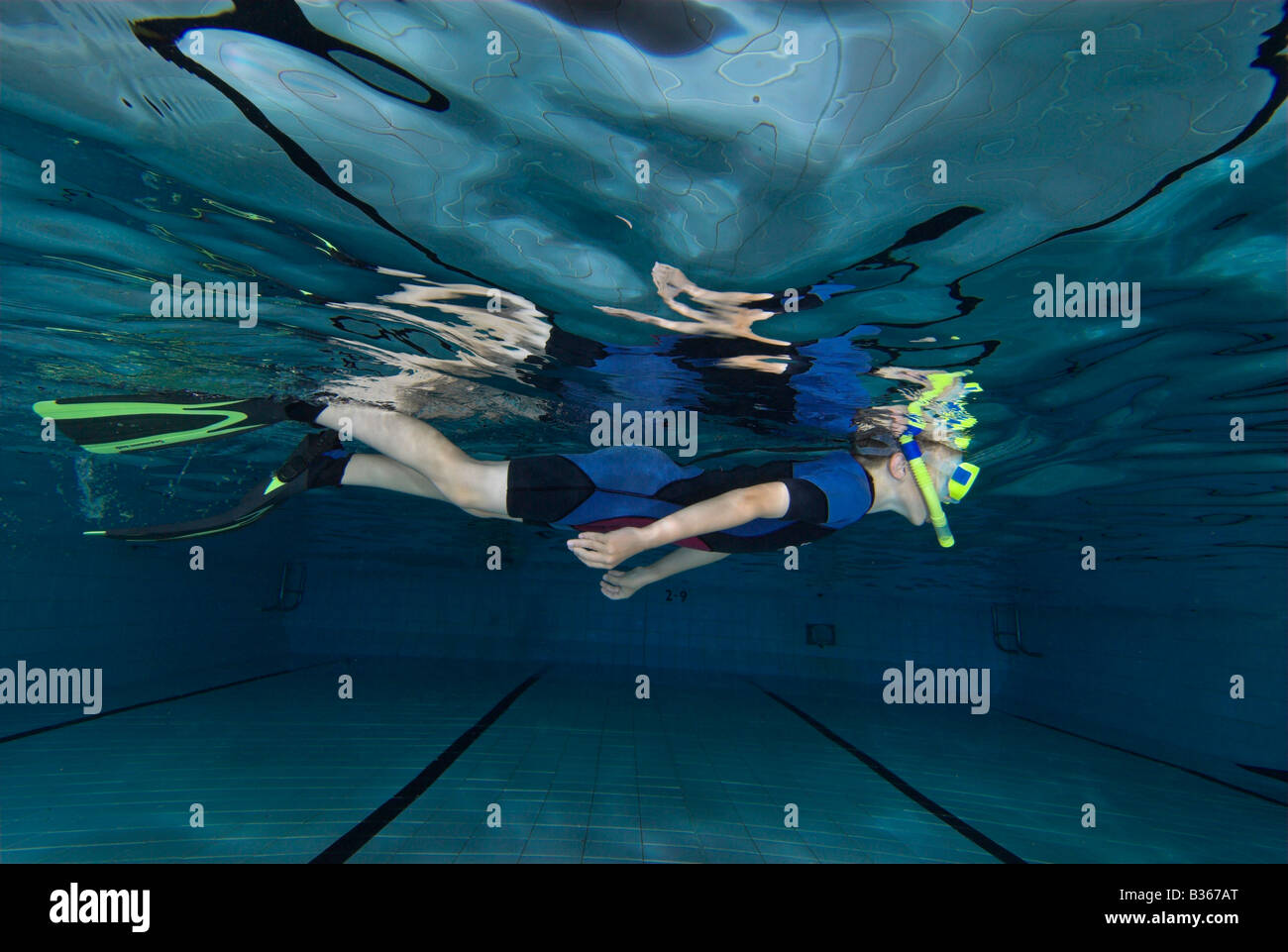 Snorkelling and swimming hires stock photography and images Alamy