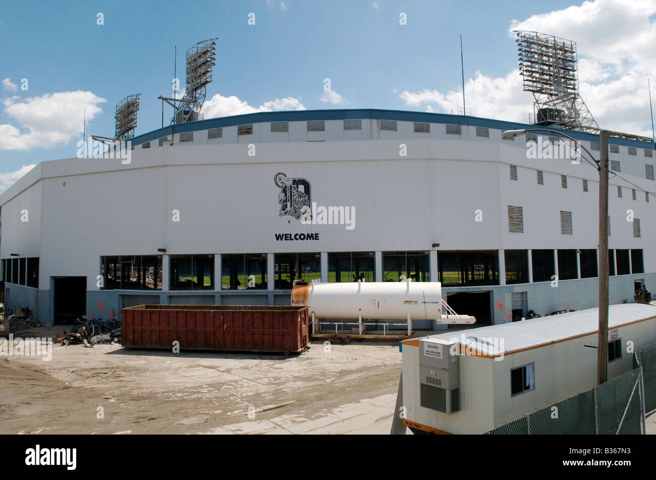 Detroit Michigan Demolition of Tiger Stadium begins eight years after the  Tigers moved to Comerica Park Stock Photo - Alamy