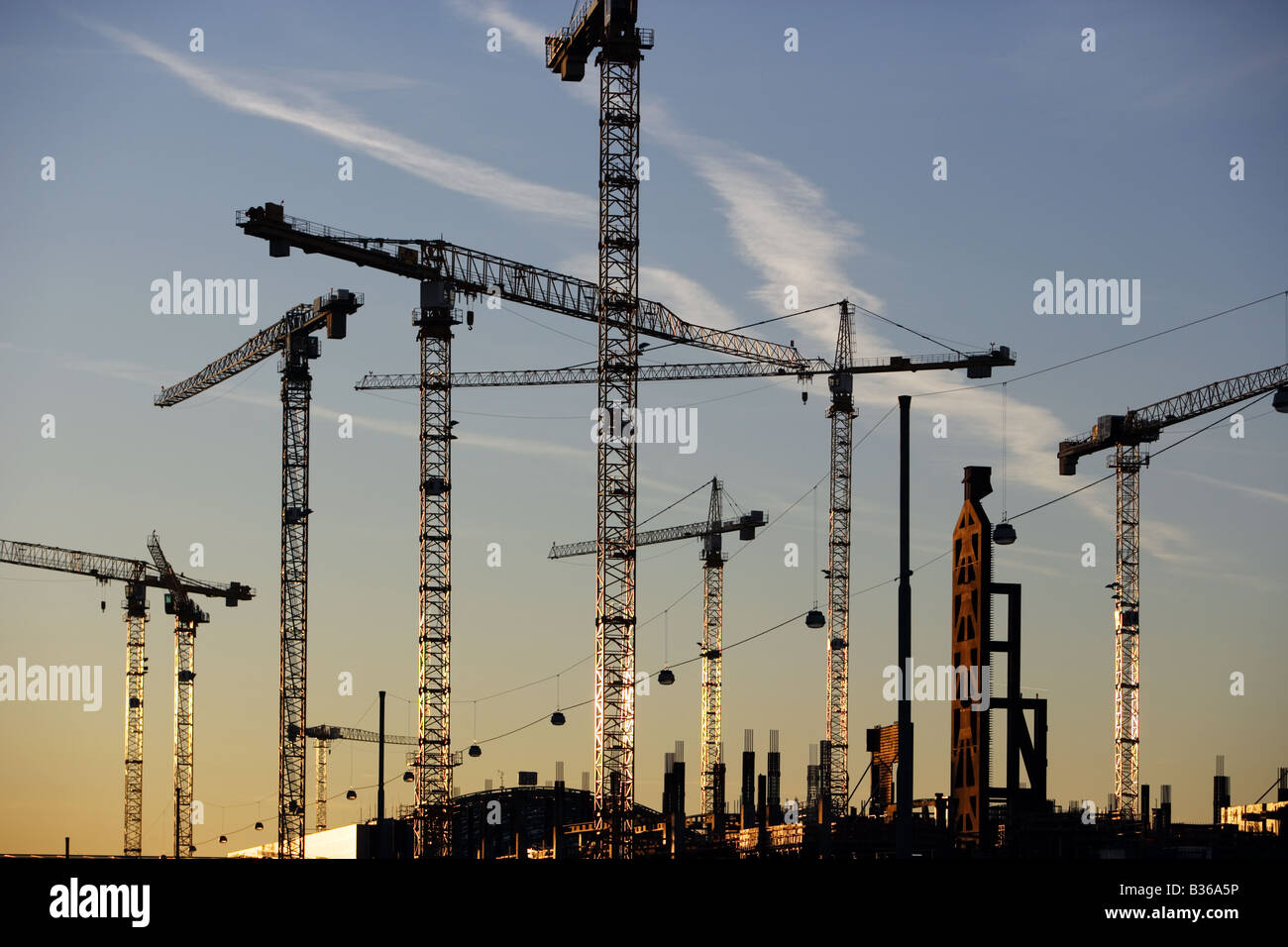 Cranes at the City Center construction site near Rhein-Main Airport, Frankfurt Stock Photo
