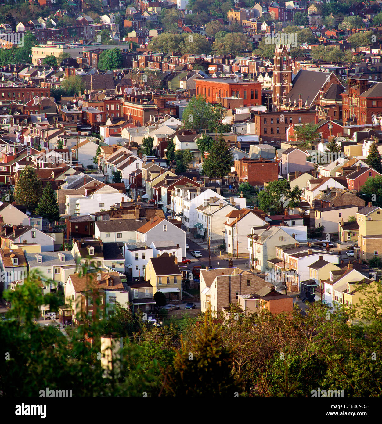 'BLOOMFIELD' NEIGHBORHOOD OF PITTSBURGH, PENNSYLVANIA, VIEWED FROM