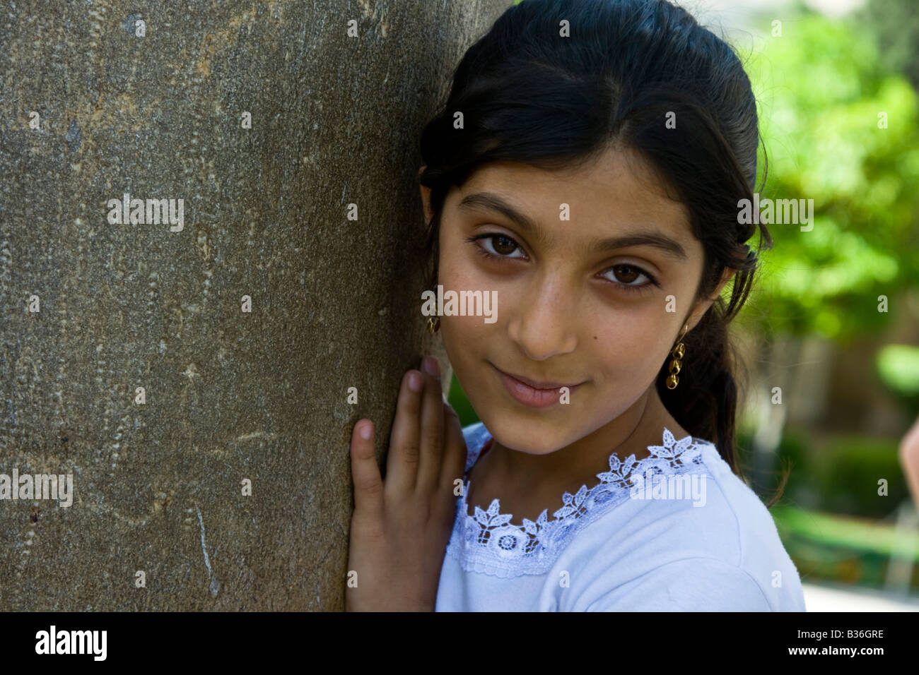 Almost iranian beautiful girls speaking, you Me, please iranian beautiful girls ready help