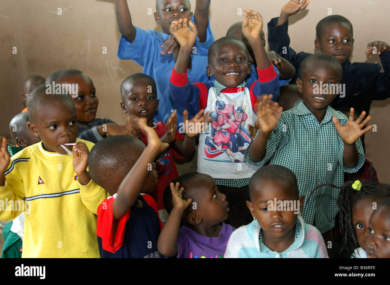 Rackety pre school children in a day care centre in Akropong Akwapim, Eastern Region, Ghana Stock Photo