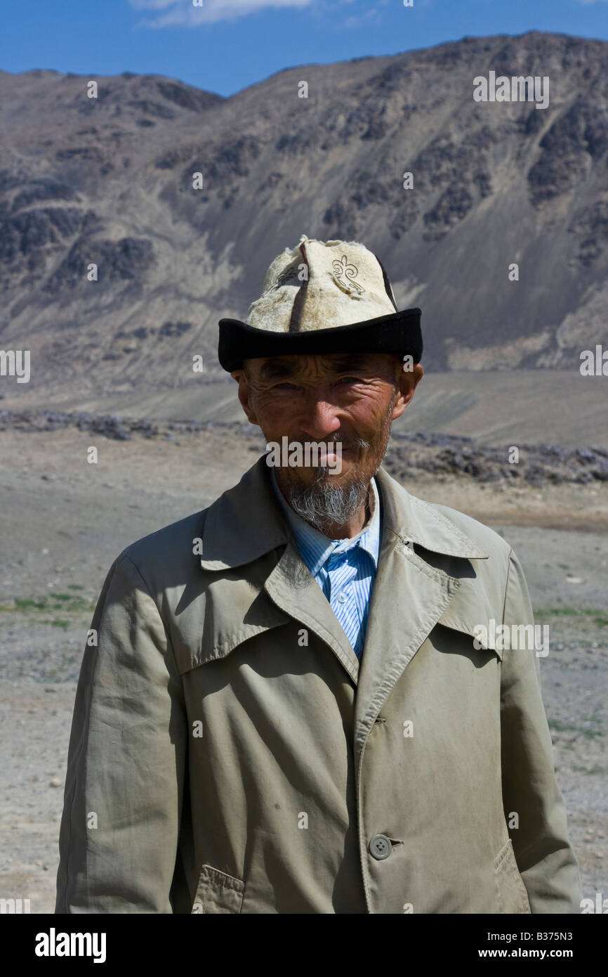 Village man hi-res stock photography and images - Alamy