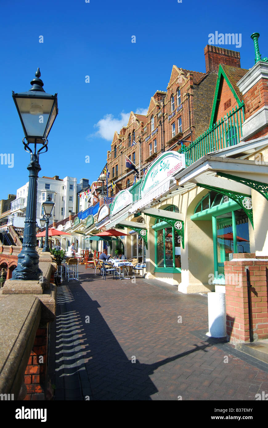 Seaside arcade hi-res stock photography and images - Alamy