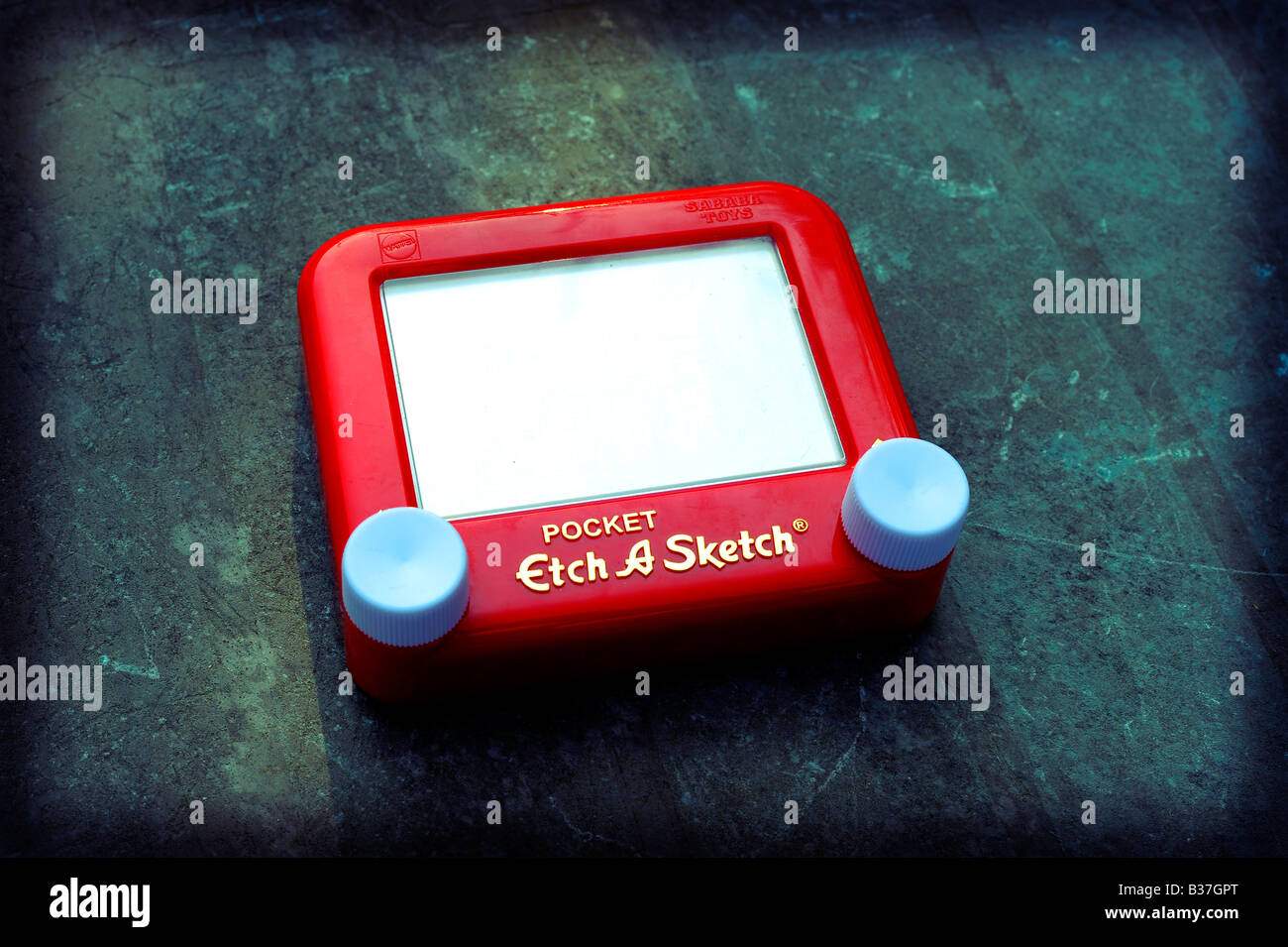 etch a sketch retro toy red seventies vinatge copy lomo editorial art game old fashioned effect Stock Photo
