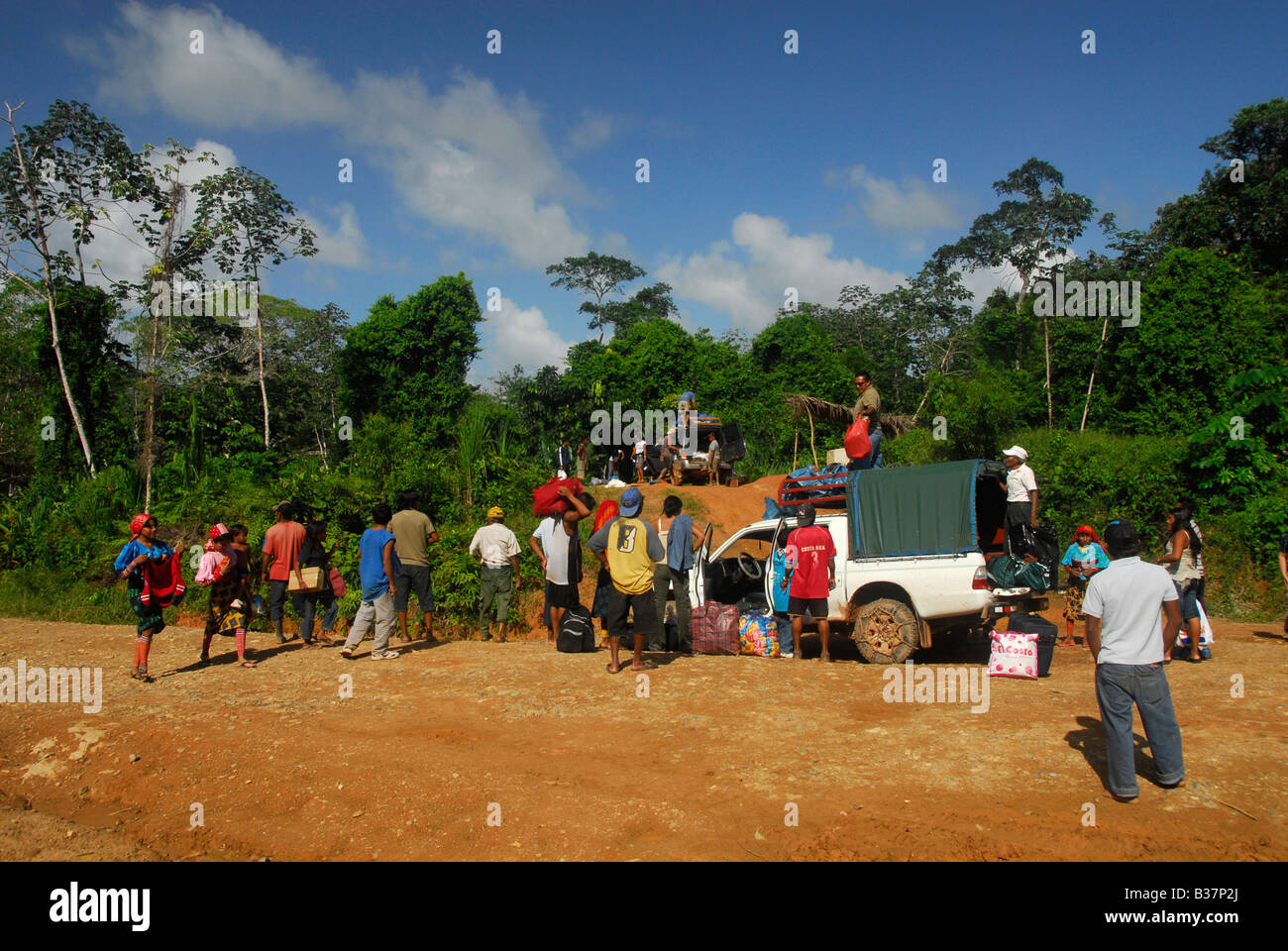 Locals arriving to Carti to enter Kuna Yala, Archipelago San Blas, Panama, Central America Stock Photo