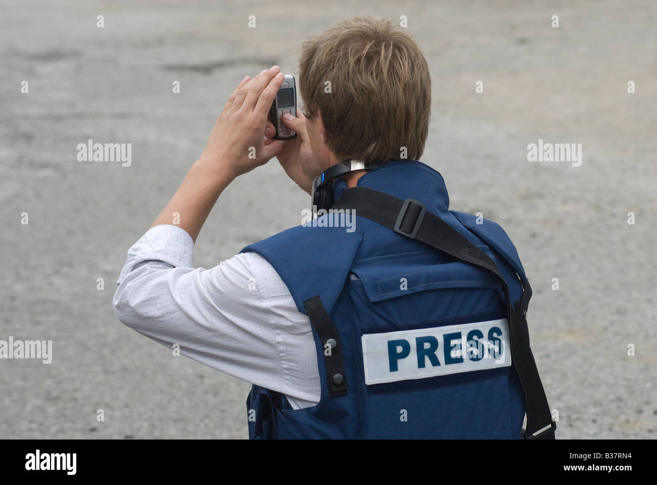 Photo Journalist War Stock Photos & Photo Journalist War Stock Images