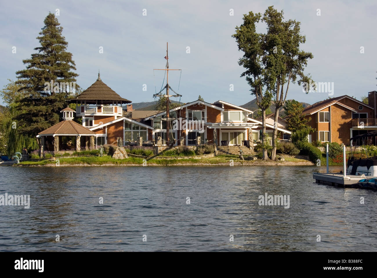 Exclusive community Houses, Homes along Lake in Westlake Village, los angeles county, California, elite and secluded city Stock Photo