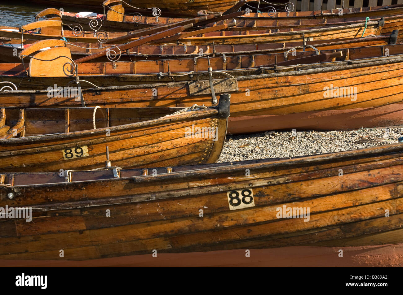 Wooden rowing boats hire on hi-res stock photography and images - Alamy
