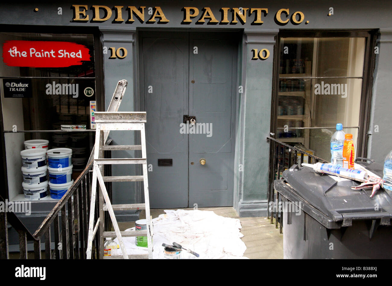 Paint shop in Edinburgh...being painted Stock Photo Alamy