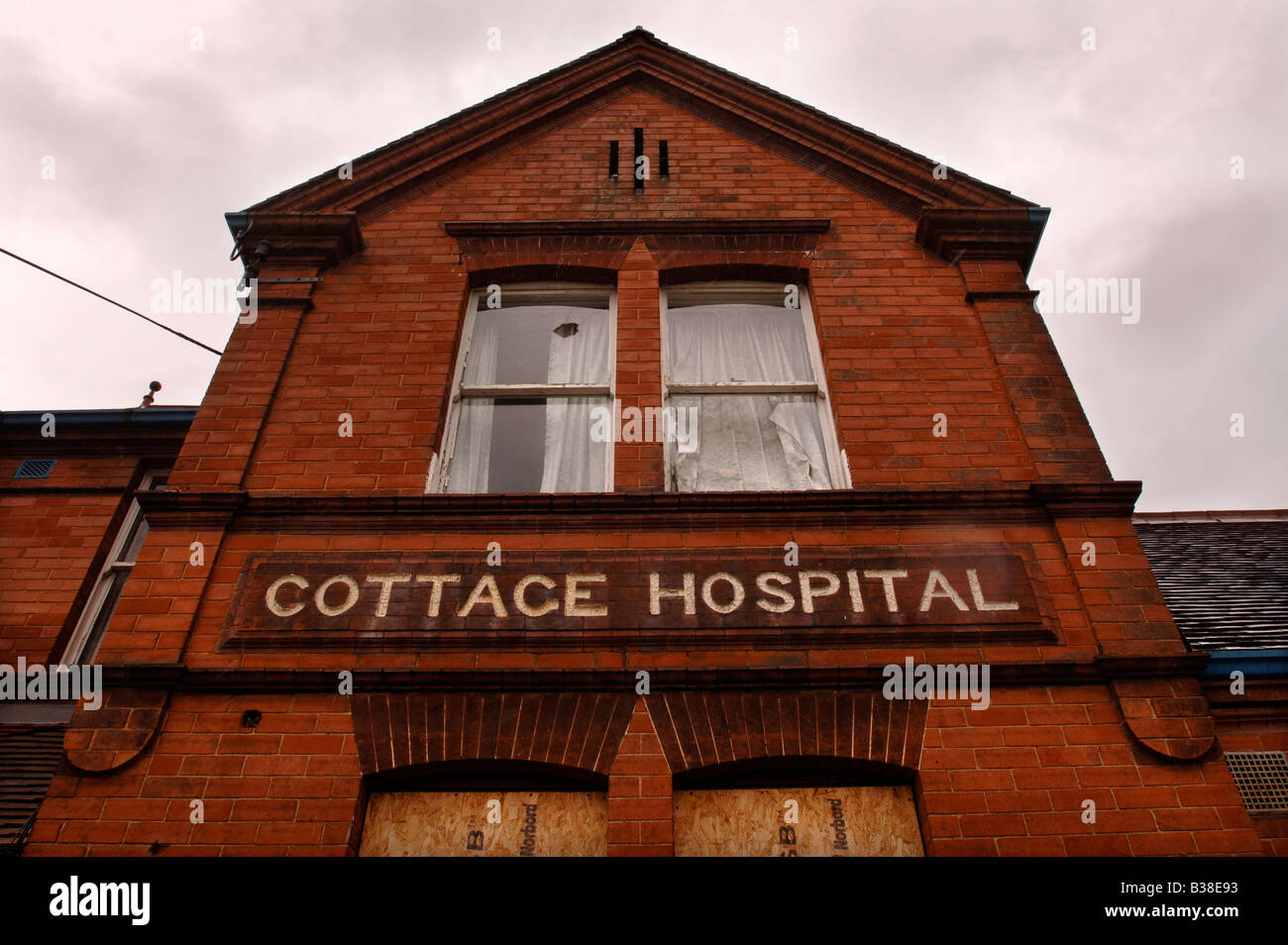 Cottage Hospital High Resolution Stock Photography and Images Alamy