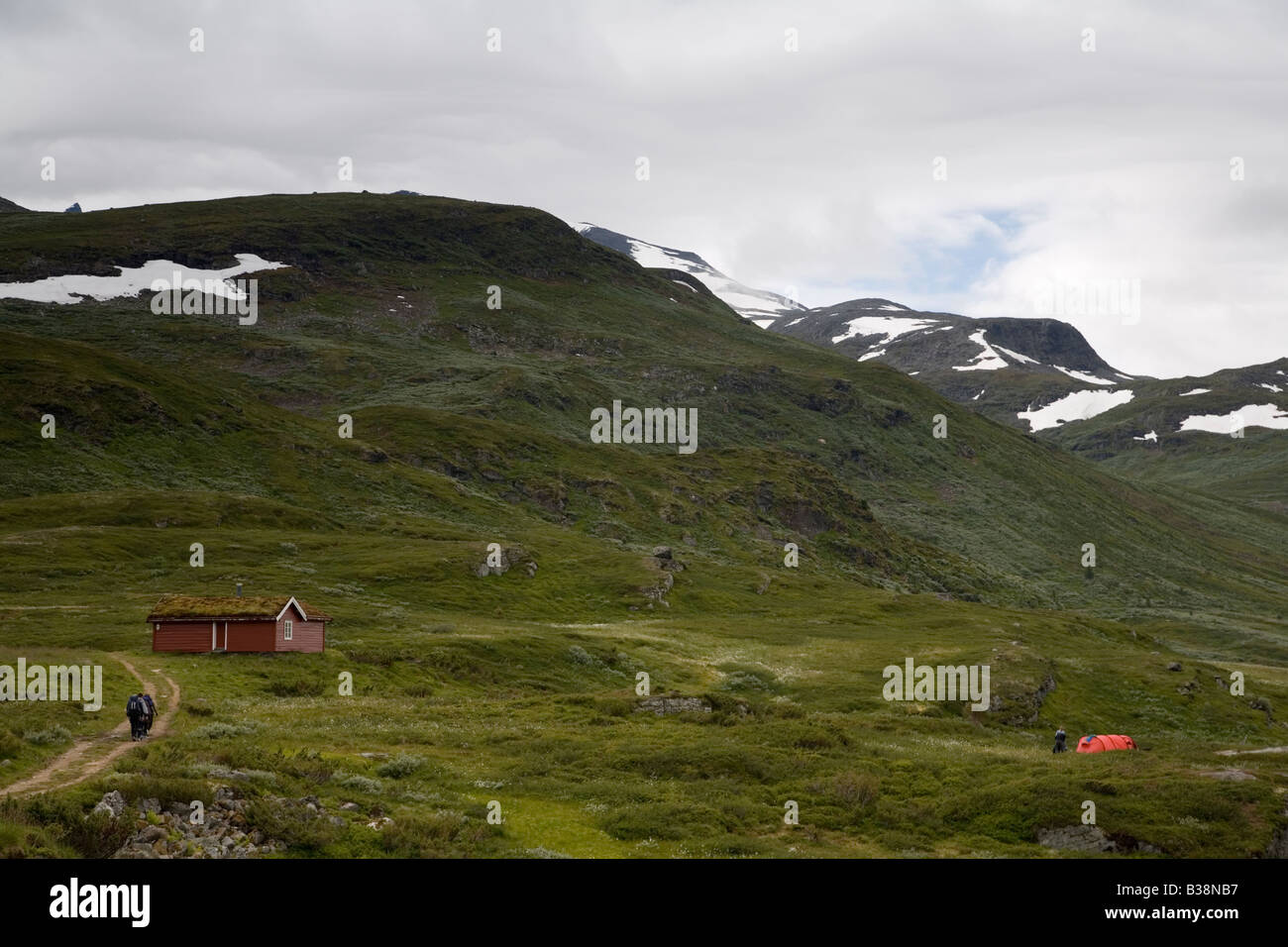 Norway Jotunheimen fjell campers hikers hut tent summer 2008 Stock Photo