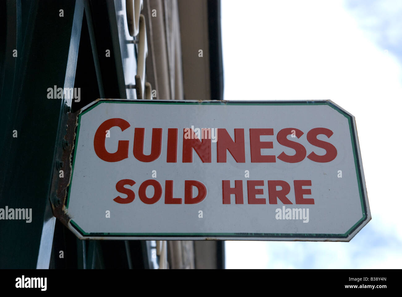Guinness bier hi-res stock photography and images - Alamy