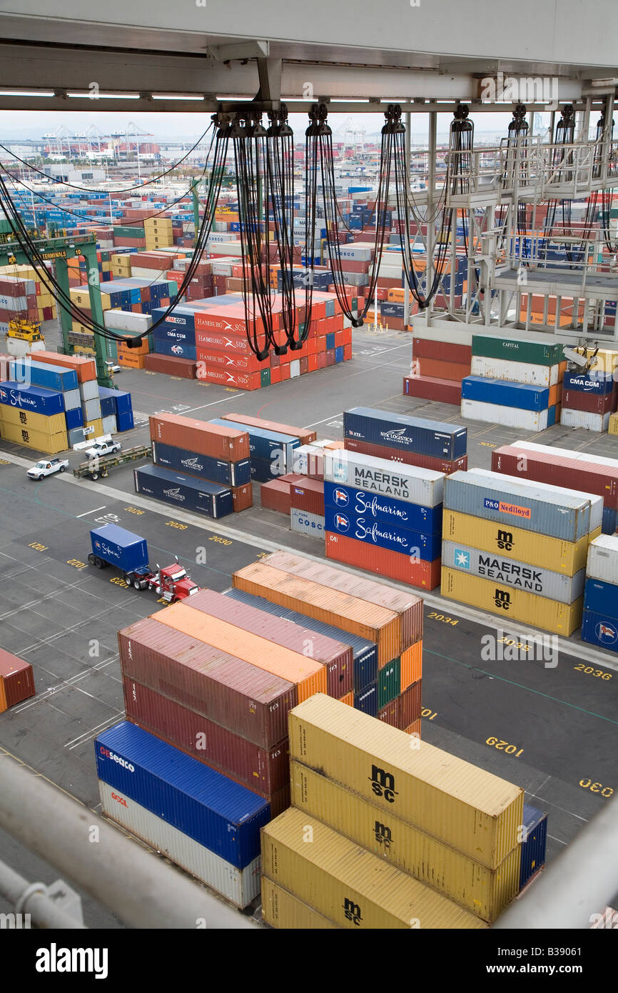Shipping containers at the Port of Oakland Stock Photo Alamy