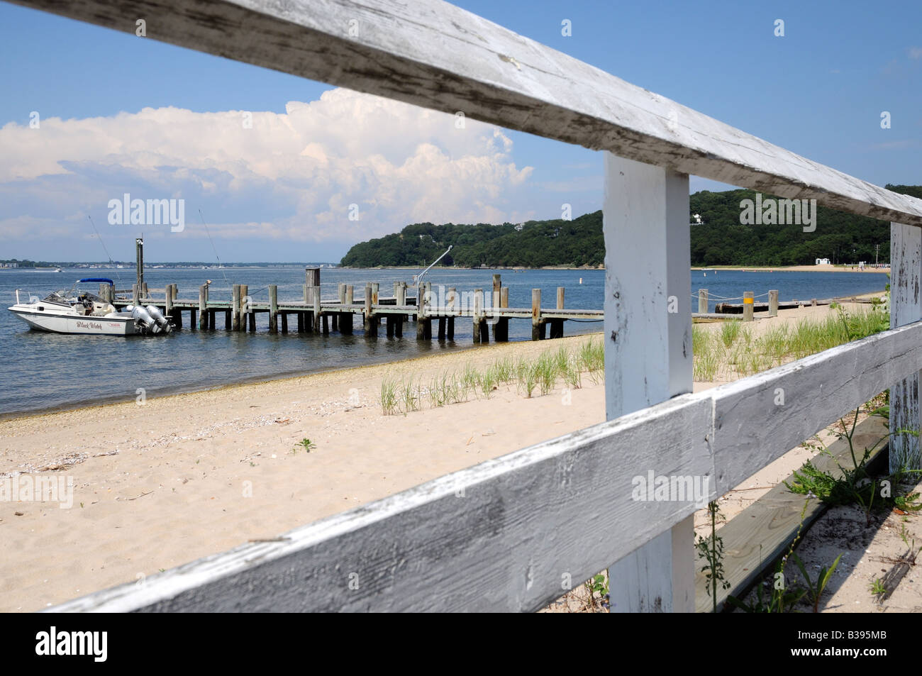 Crescent Beach Shelter Island New York Stock Photo Alamy