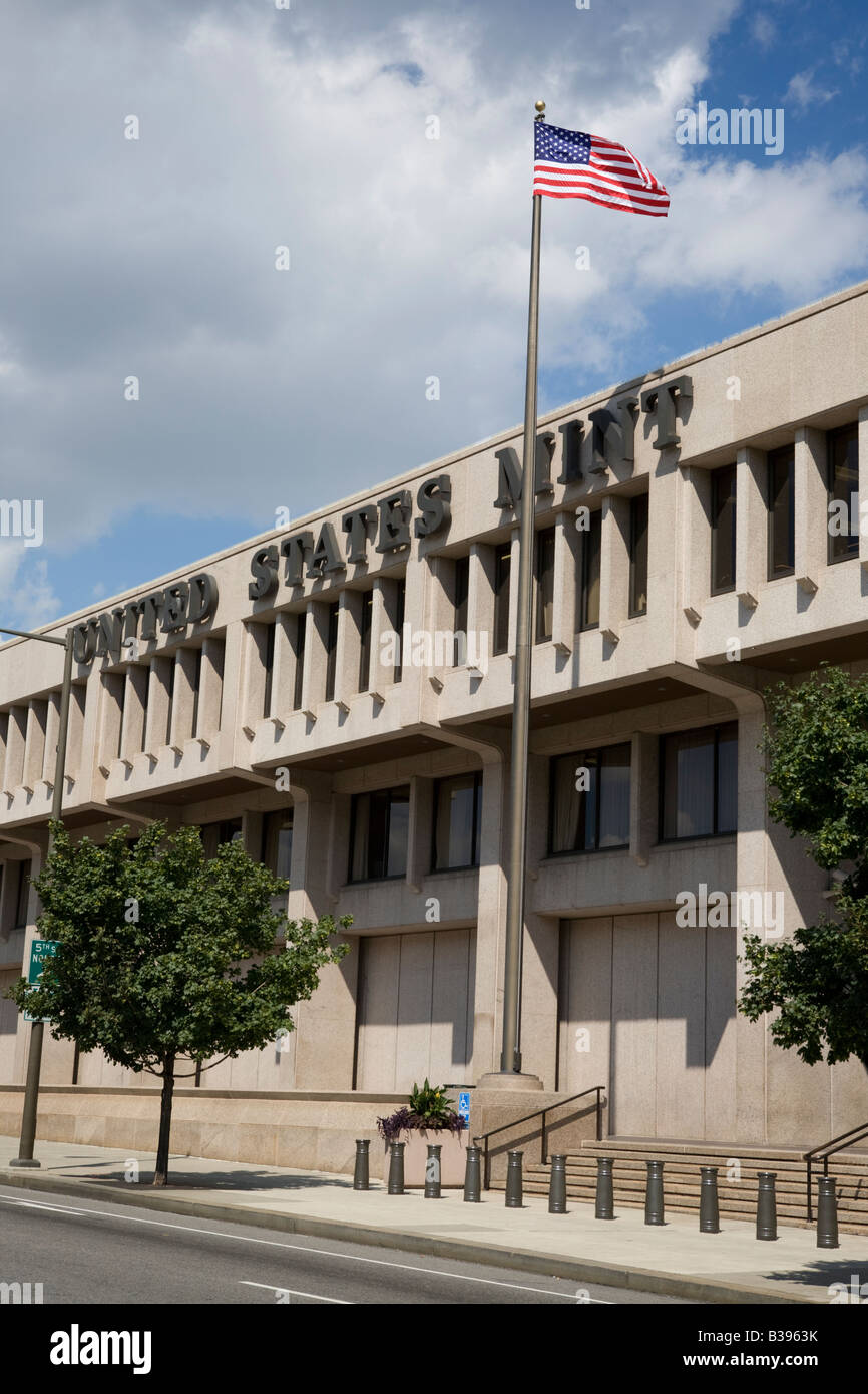 United States Mint Philadelphia Pennsylvania Stock Photo Alamy