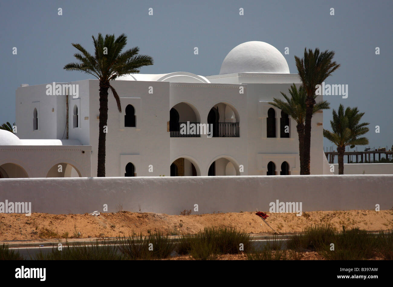 White house in arabic style in Djerba, Tunisia Stock Photo - Alamy