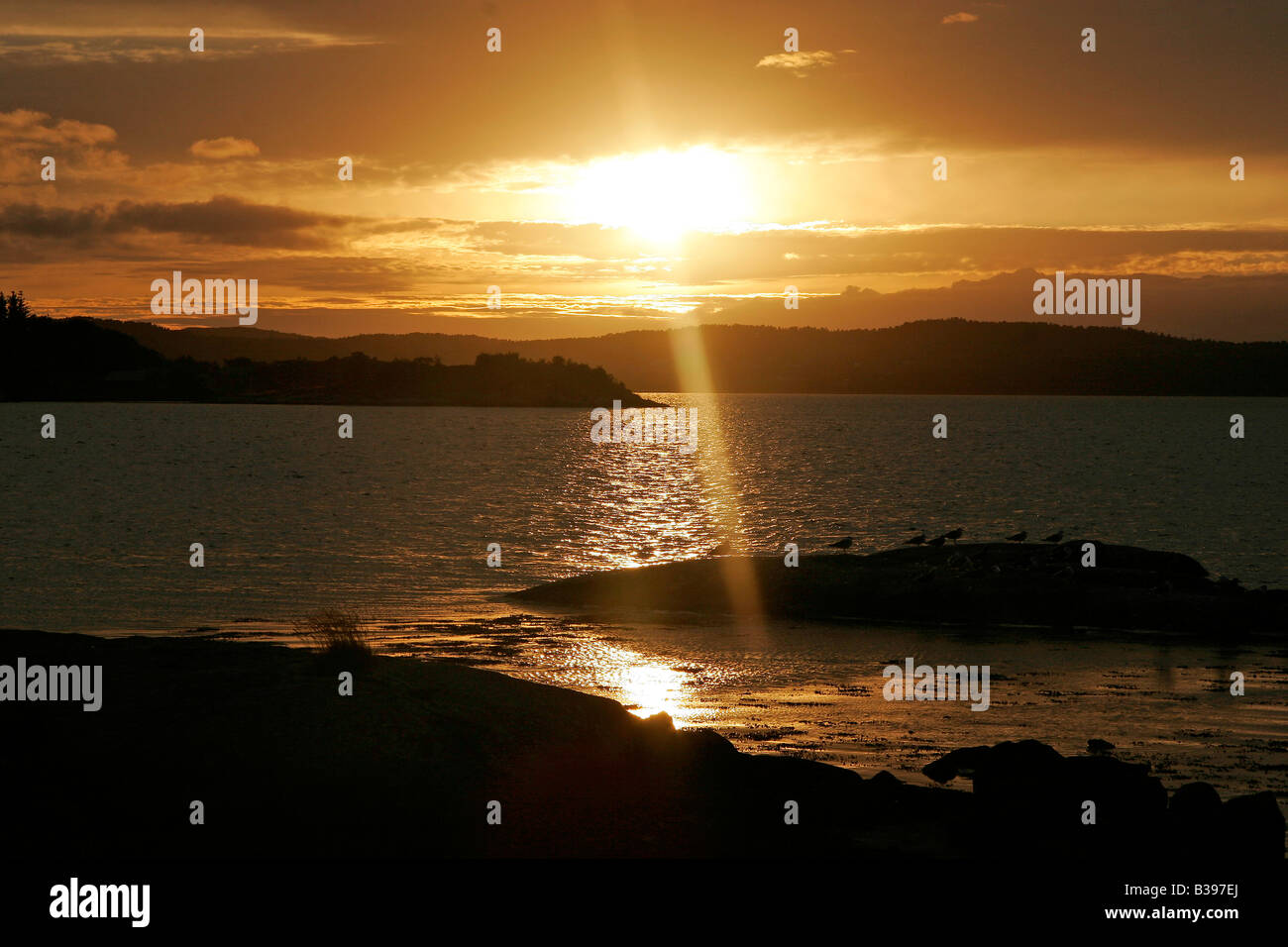 Norwegen, Sonnenuntergang vor der Insel Hitra, Norway sundown at Hitra island Stock Photo