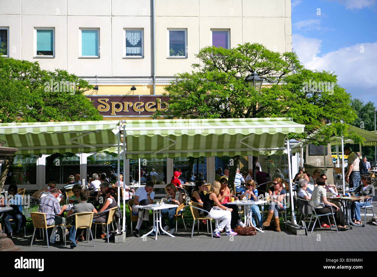 Deutschland, Berlin, Gaststaette im Nikolaiviertel, Nicholas Quarter in Berlin Germany Stock Photo