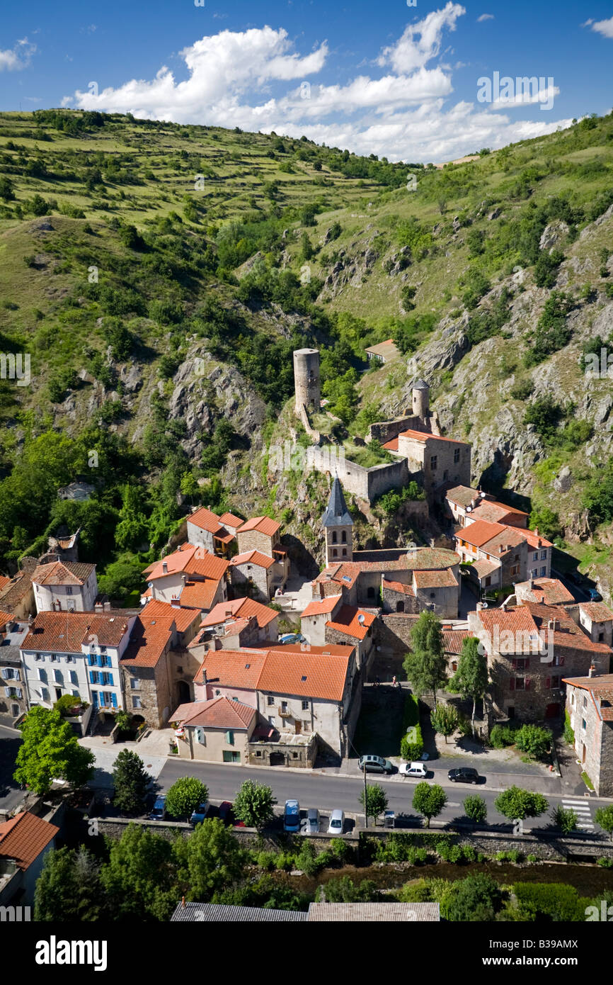 Saint-Floret, a village of the Auvergne (Puy-de-Dôme - France). Village auvergnat de Saint-Floret (Puy-de-Dôme - France). Stock Photo