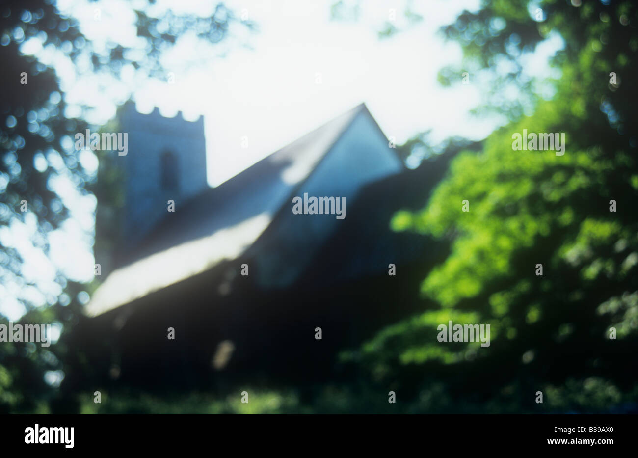 English church tower hi-res stock photography and images - Alamy