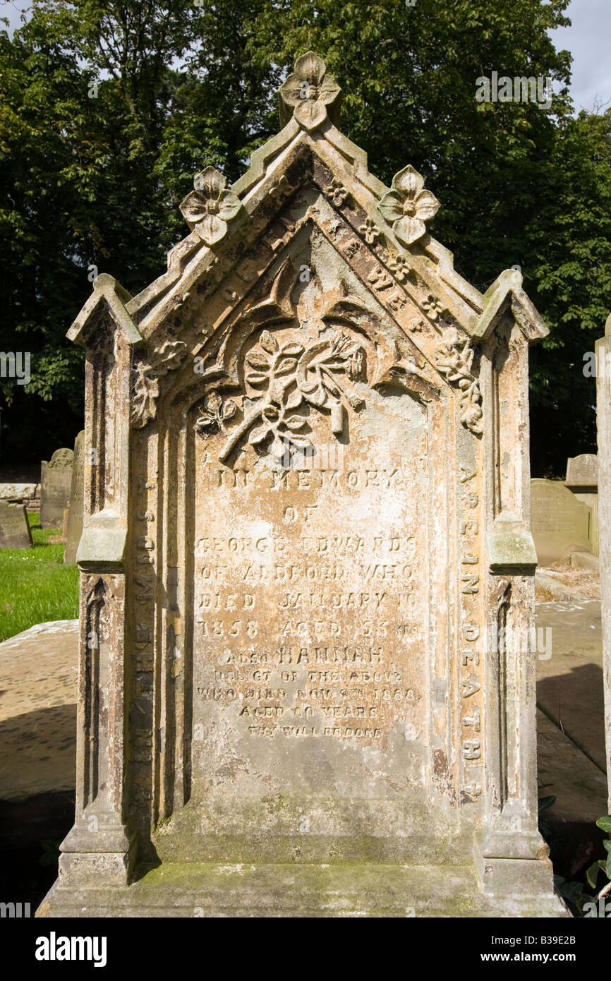 Gothic Headstone Hi-res Stock Photography And Images - Alamy