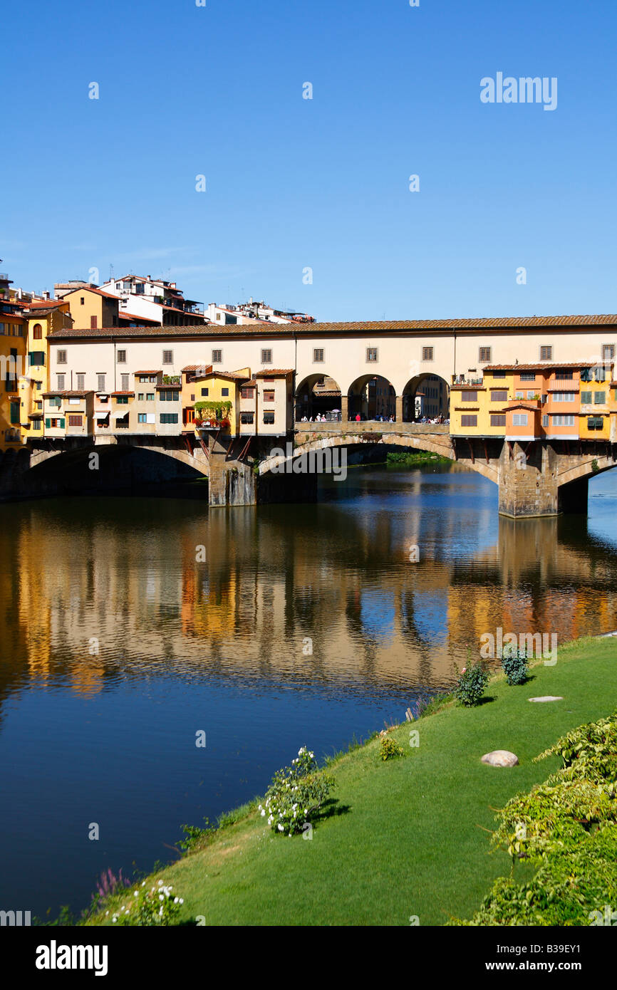 Arno river and Ponte Vecchio Bridge (Old Bridge) Florence (Firenze), Italy August, 2008 Stock Photo