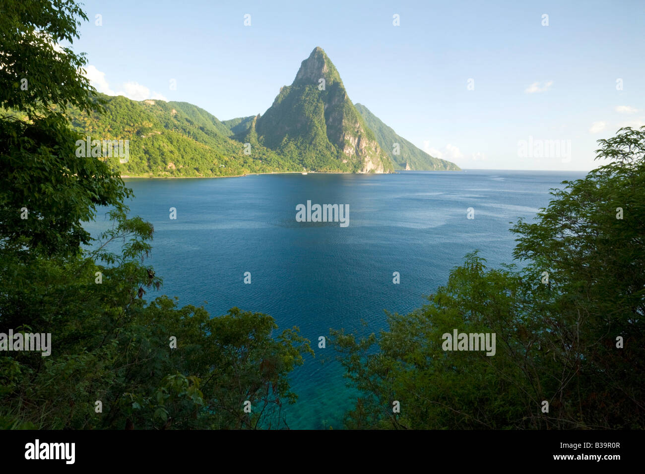 Pitons St Lucia; The pitons seen across Soufriere Bay, St Lucia, "West Indies", Windward Islands