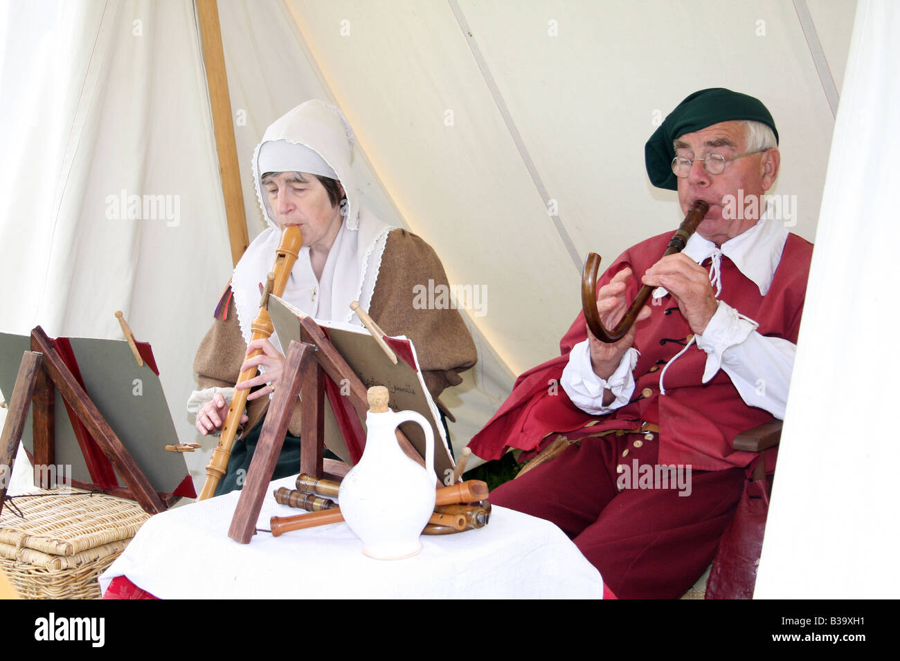 A 17th century English woman, at the re enactment of the battle of Faringdon in the English Civil war. Stock Photo