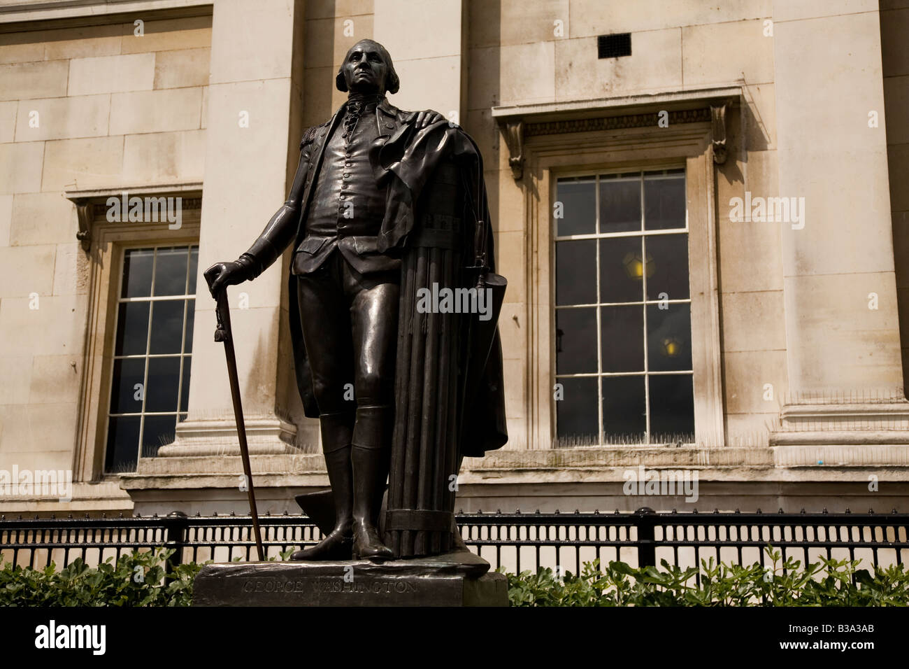 A statue of the first President of the United States of America, Geroge
