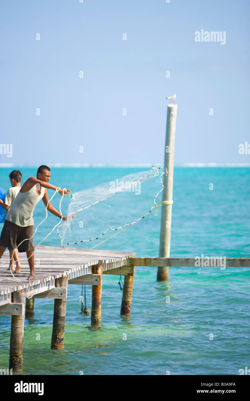 Net fishing, Caye Caulker, Belize Stock Photo Alamy