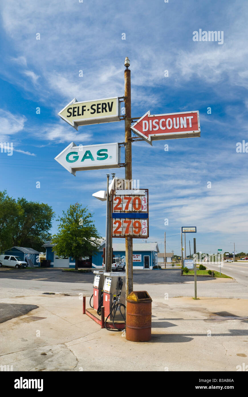 USA, Kansas, Route 66, Galena,. Gas Station signs Stock Photo Alamy