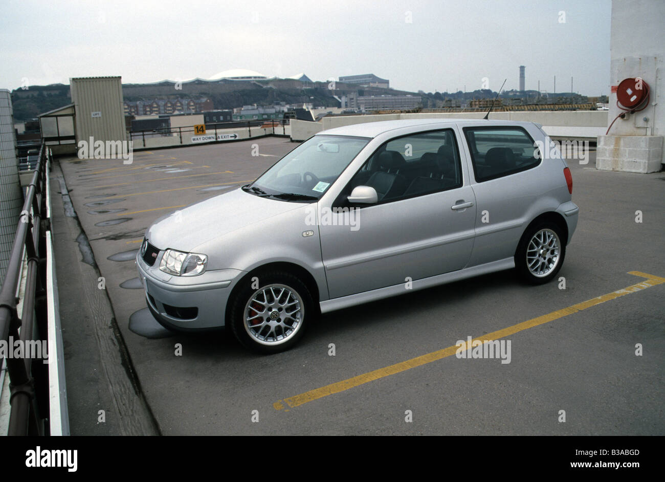 Volkswagen Polo GTi 16V of 2000. 3 door Stock Photo - Alamy