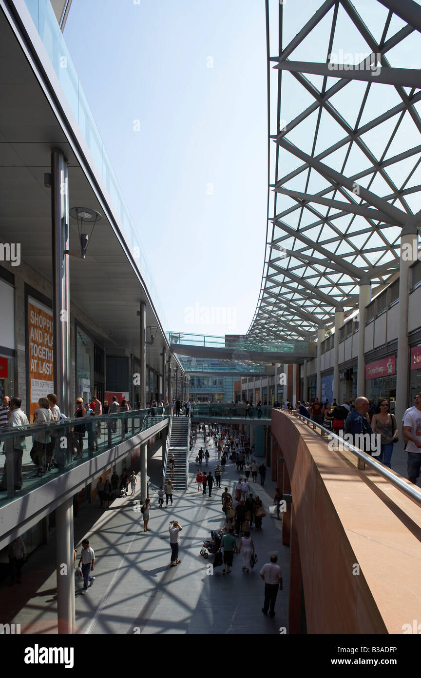 Liverpool One shopping centre Stock Photo - Alamy