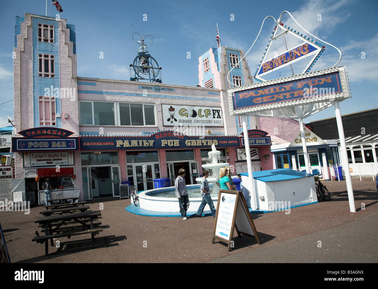 Mannings felixstowe hires stock photography and images Alamy