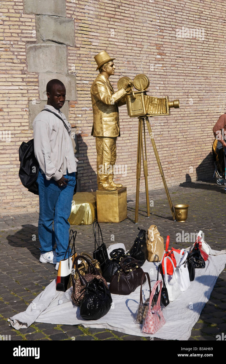 Street entertainer in Piazza del Popola in Rome Italy Stock Photo - Alamy