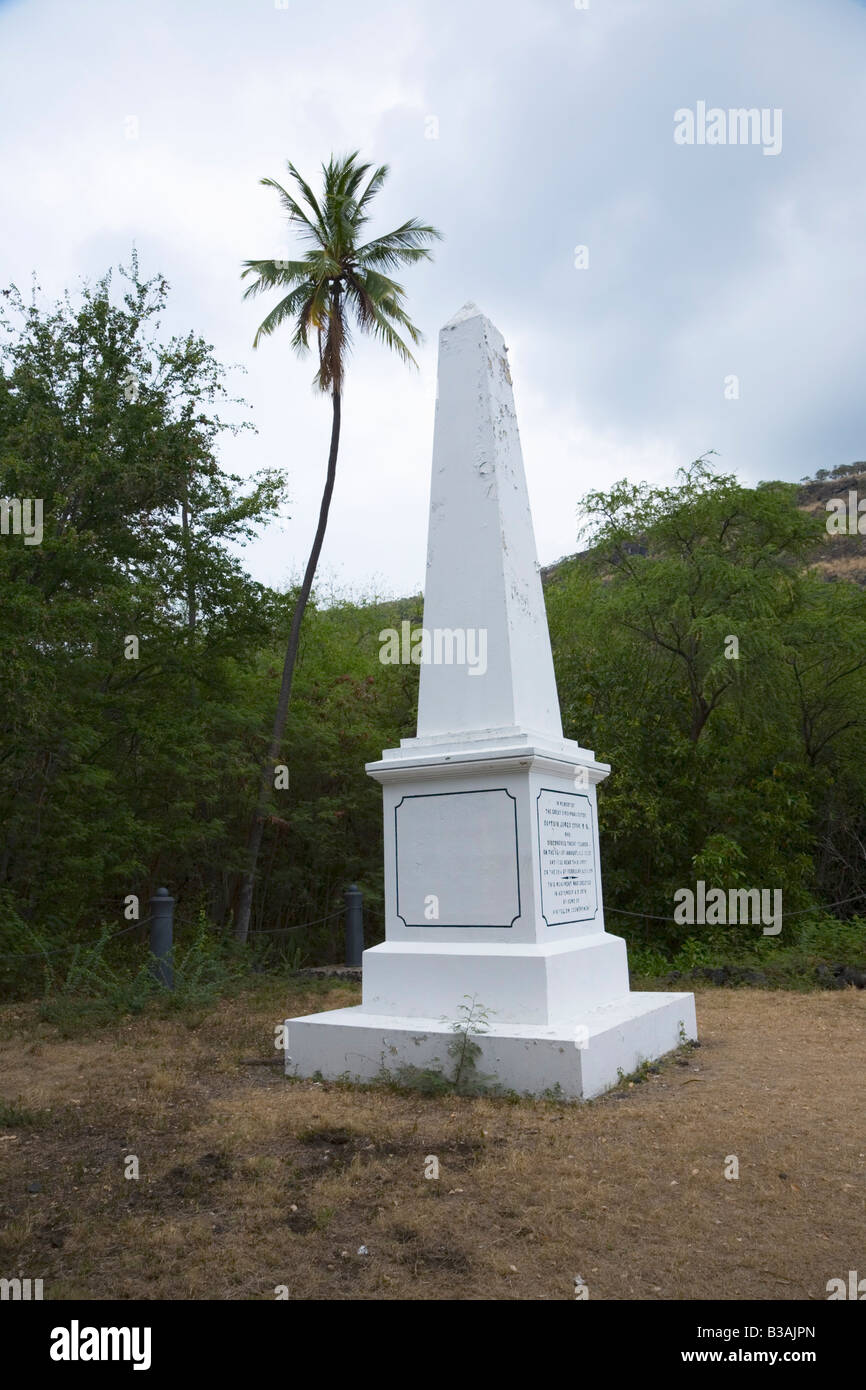 Captain cook monument hawaii hi-res stock photography and images - Alamy