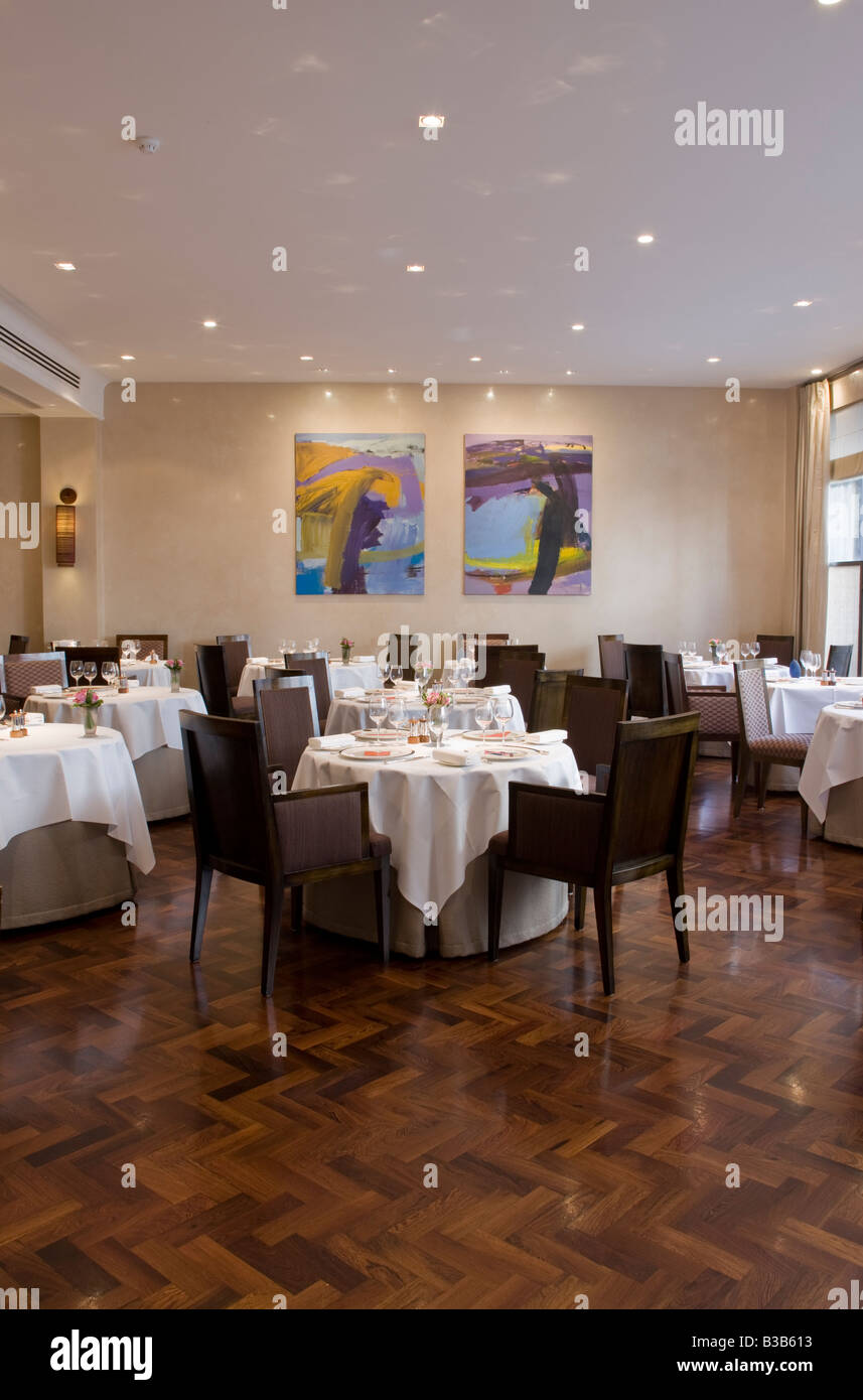 The Square Restaurant Mayfair London Stock Photo Alamy